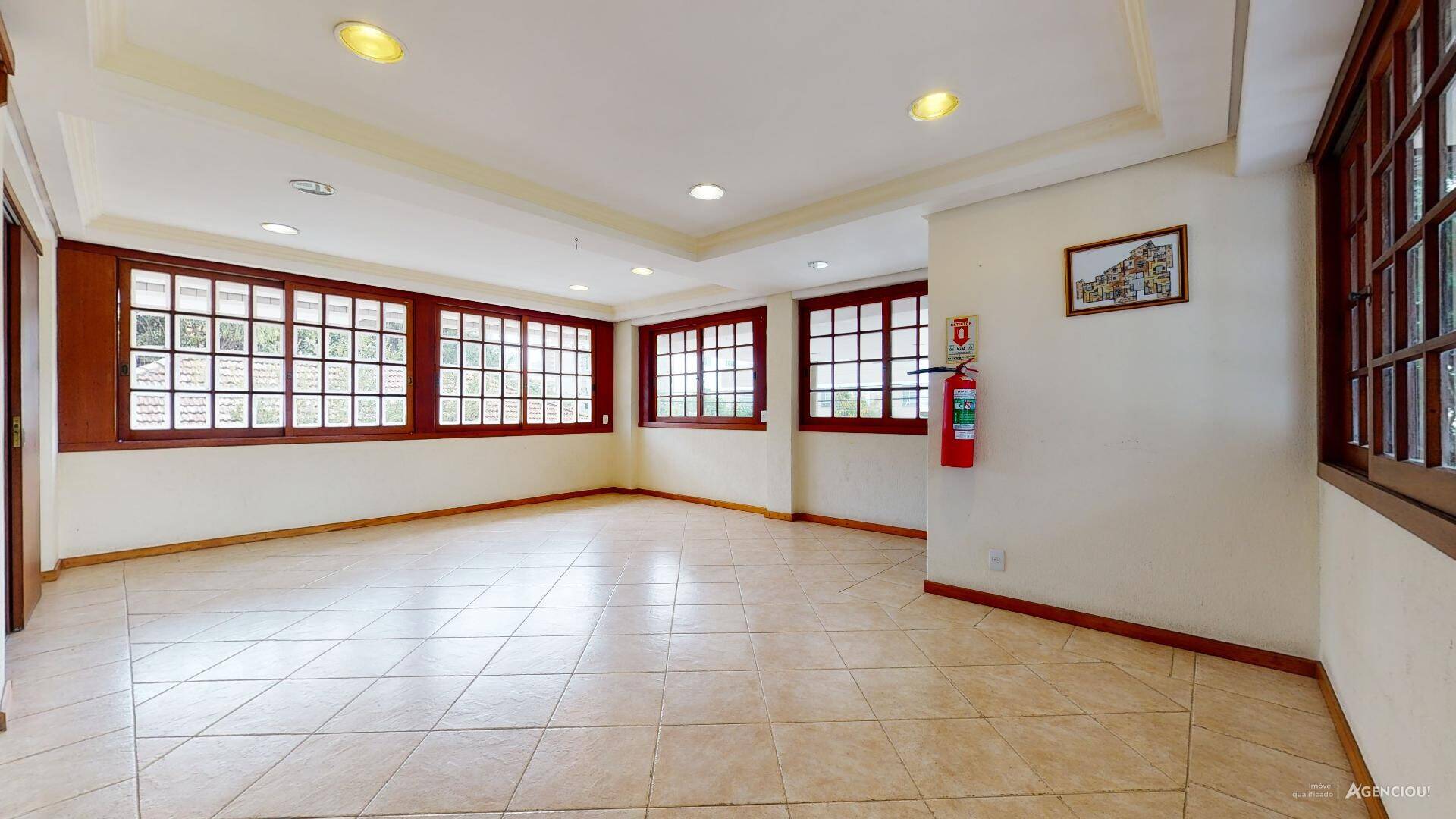 #78 - Apartamento para Venda em Porto Alegre - RS