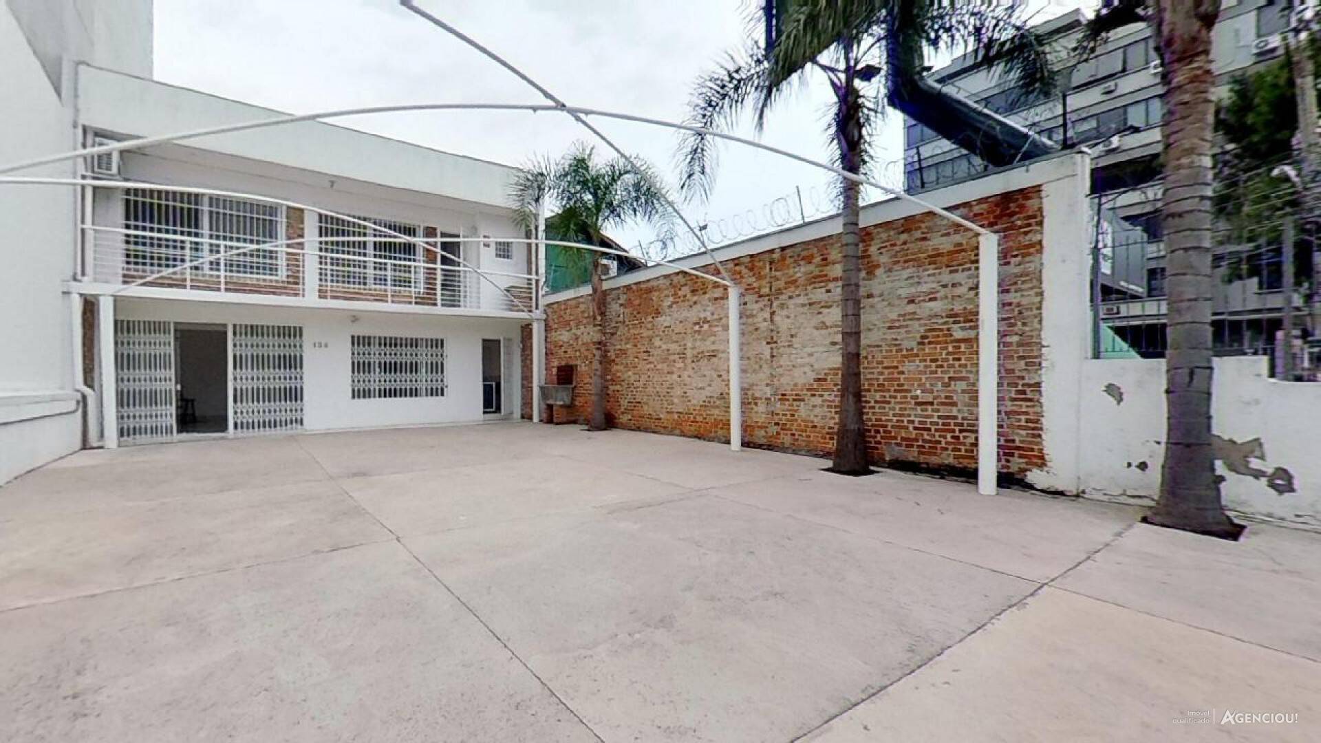 #125 - Casa para Venda em Porto Alegre - RS