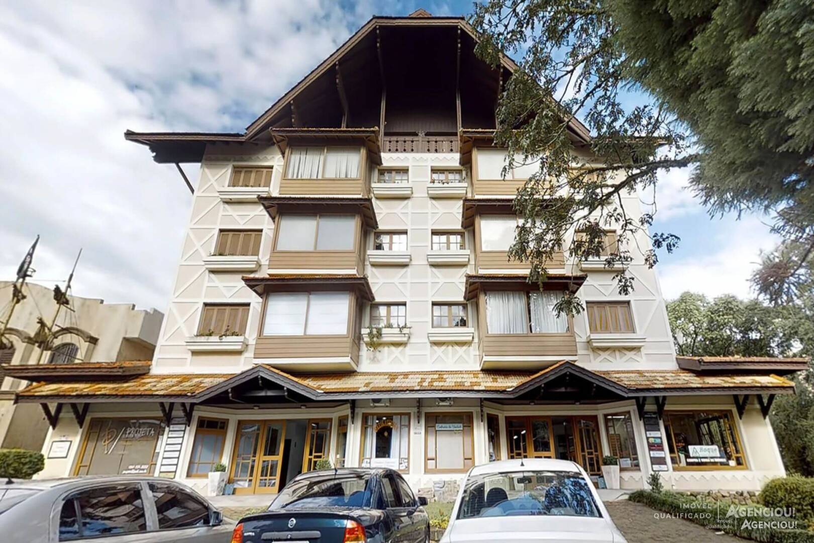 #145 - Apartamento para Venda em Gramado - RS